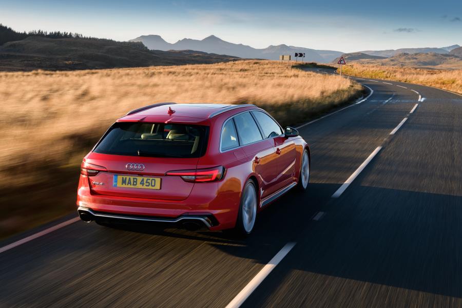  Audi RS4 Avant (B9) 2018 года  (UK) (фото 40 из 40)